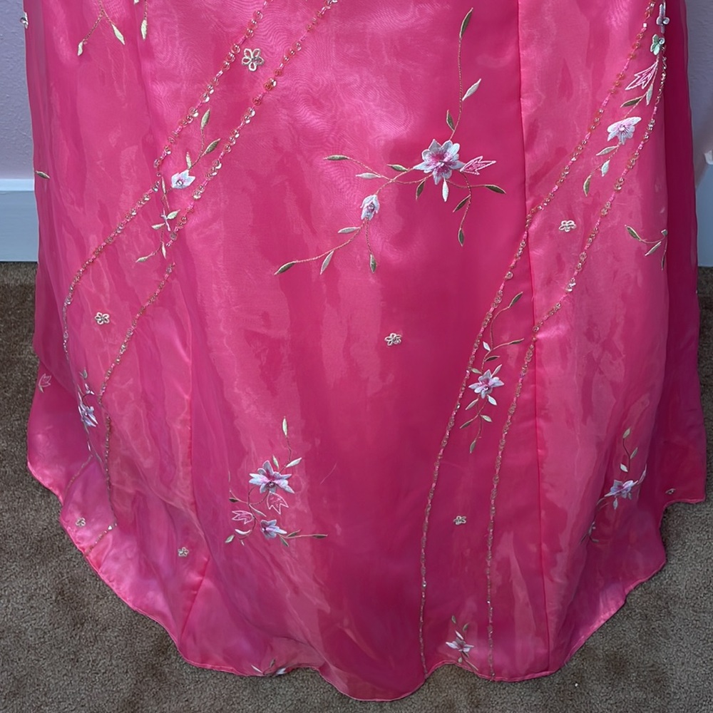 Alyce Strapless Prom Dress - Picture 6 of 12